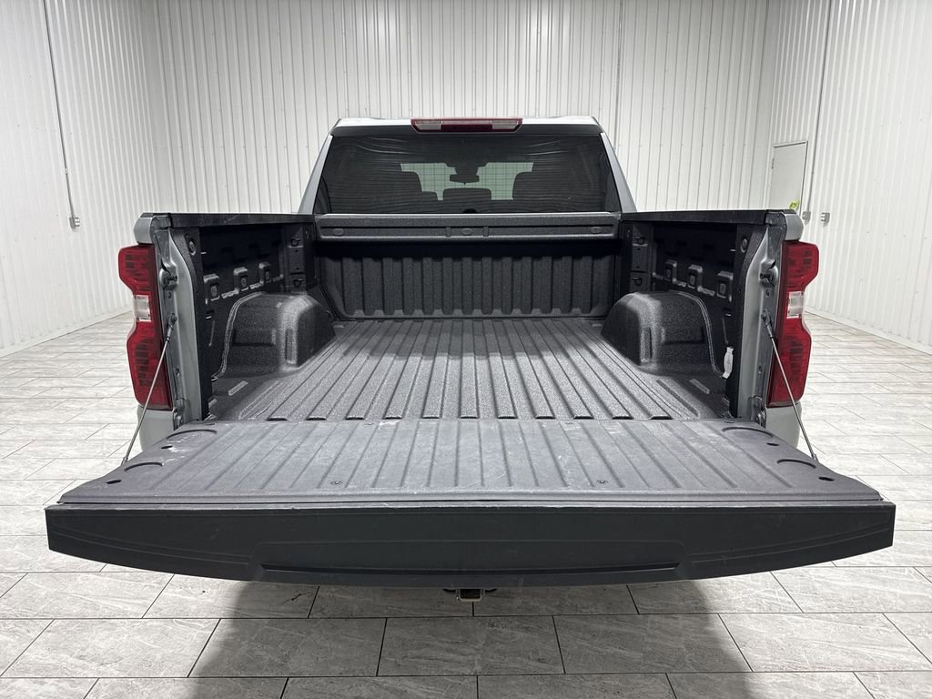 Used 2024 Chevrolet Silverado 1500 Custom RWD image 27