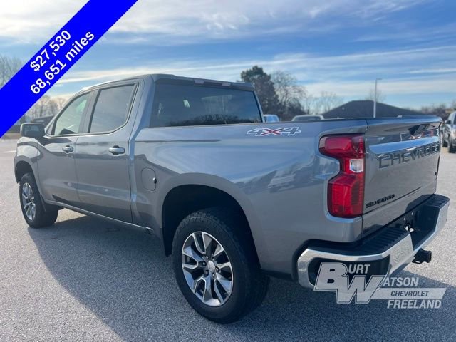 Used 2022 Chevrolet Silverado 1500 LT w/ Bed Protection Package AWD/4WD image 4
