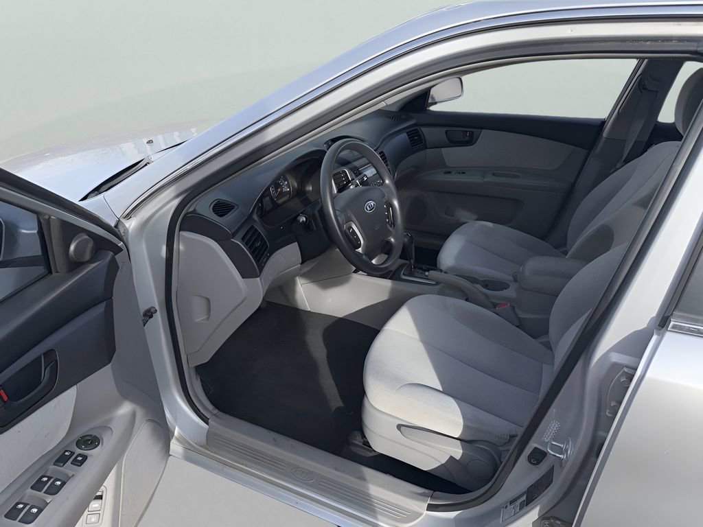 Used 2008 Kia Optima LX image 12