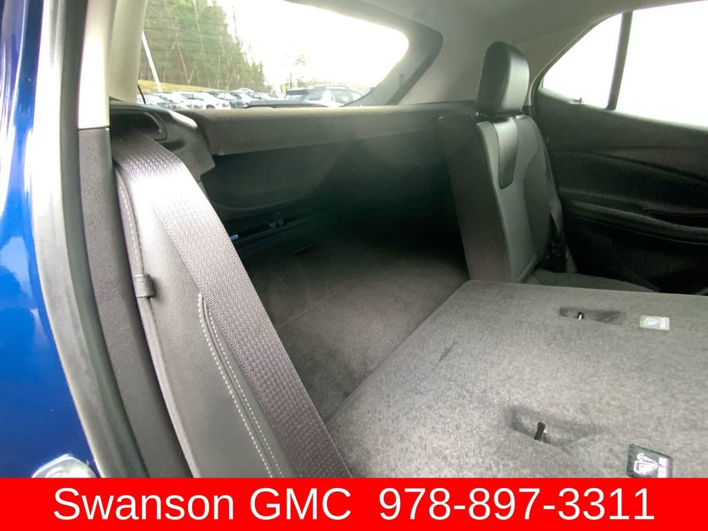 Used 2023 Buick Encore GX Preferred w/ Cold Weather Comfort Package AWD/4WD image 30
