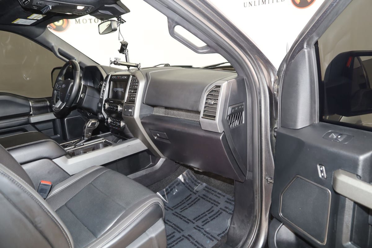 Used 2019 Ford F150 Raptor AWD/4WD image 56