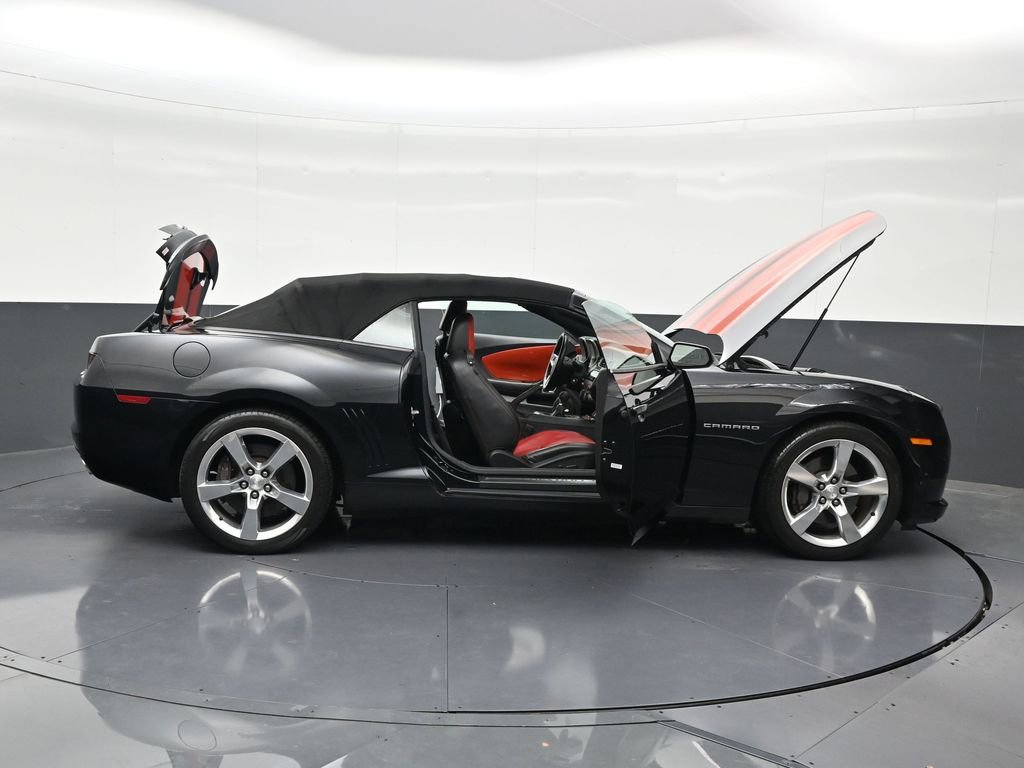 Used 2012 Chevrolet Camaro SS w/ RS Package RWD image 32