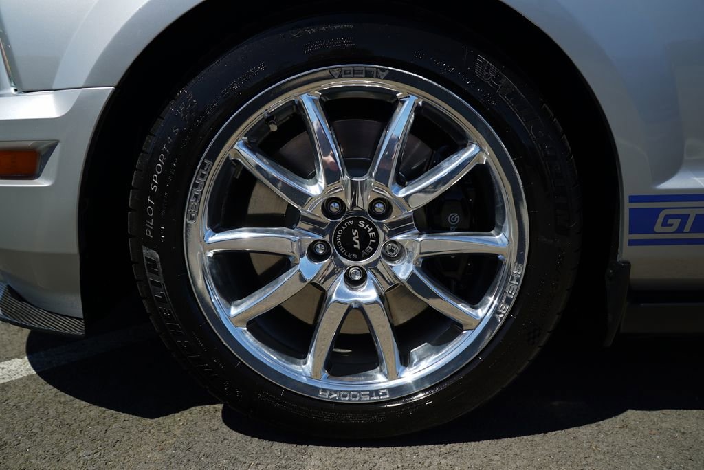 Used 2008 Ford Mustang Shelby GT500 RWD image 40