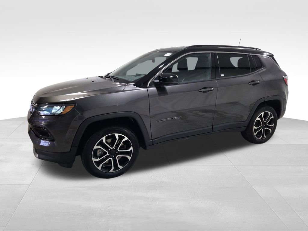 Used 2024 Jeep Compass Limited image 19
