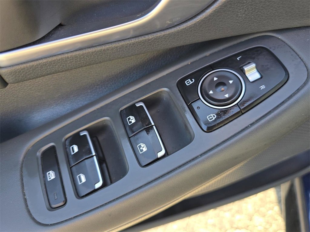 Used 2021 Hyundai Sonata SEL w/ Convenience Package image 29