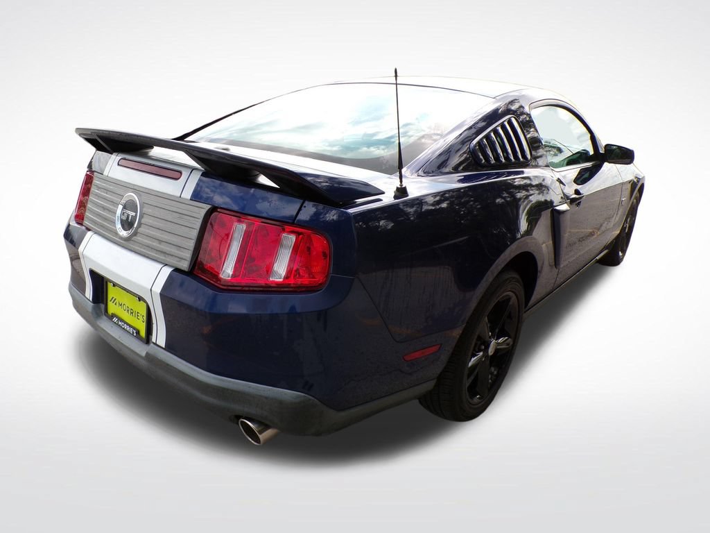Used 2010 Ford Mustang GT RWD image 6