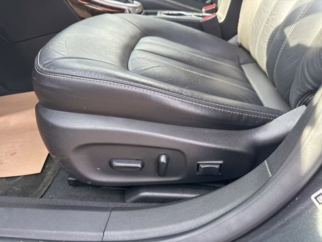 Used 2016 Buick Verano Leather FWD image 11