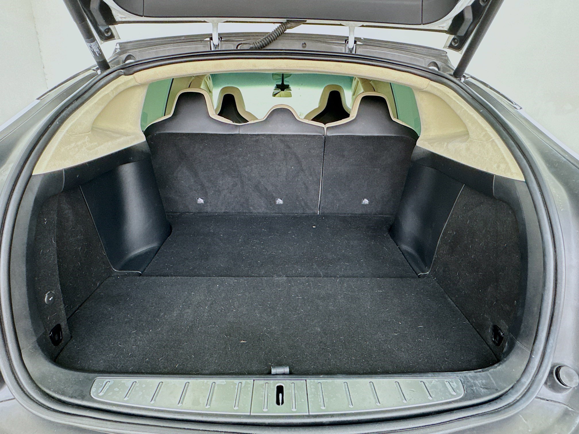 Used 2019 Tesla Model X Performance image 17