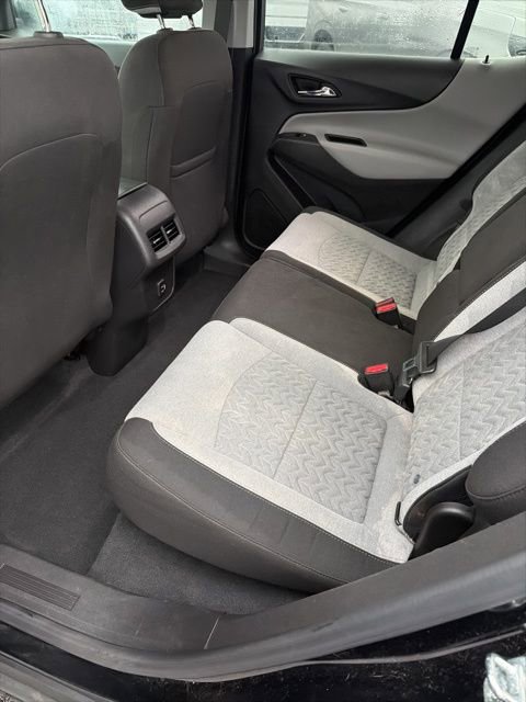 Used 2024 Chevrolet Equinox LS w/ LS Convenience Package image 9