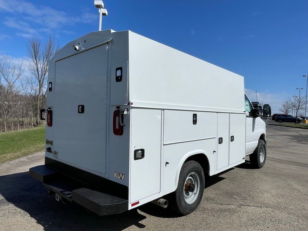 New 2026 Ford E-350 and Econoline 350 Super Duty w/ Power Equipment Group image 3