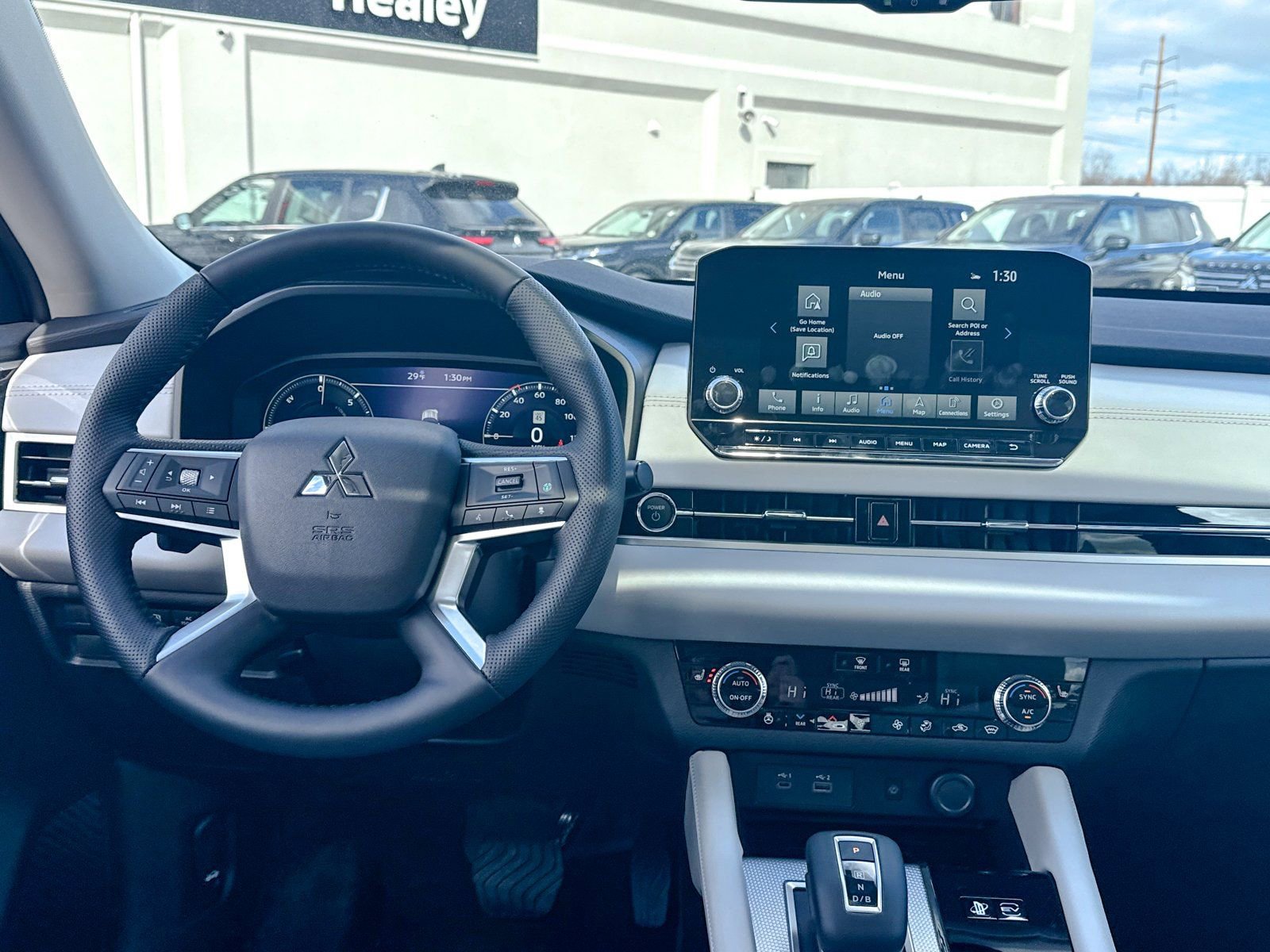 New 2025 Mitsubishi Outlander SEL image 25