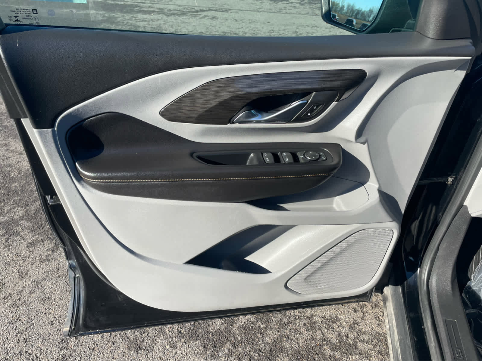 Used 2020 GMC Terrain SLT image 12