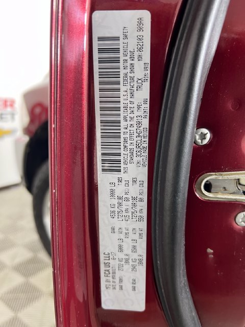 Used 2017 RAM 2500 Tradesman w/ Chrome Appearance Group AWD/4WD image 25