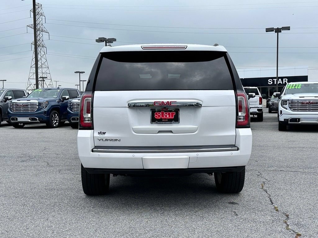 Used 2020 GMC Yukon Denali w/ Open Road Package AWD/4WD image 10