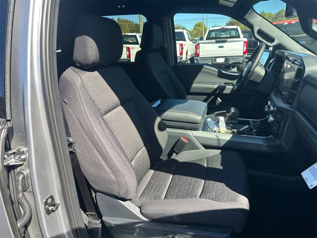 New 2025 Ford F150 XLT w/ Equipment Group 302A MID image 13