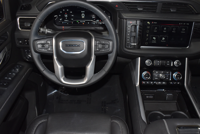 Used 2024 GMC Yukon Denali AWD/4WD image 30