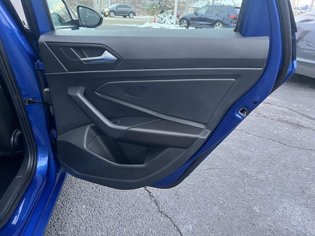 Used 2023 Volkswagen Jetta Sport image 22