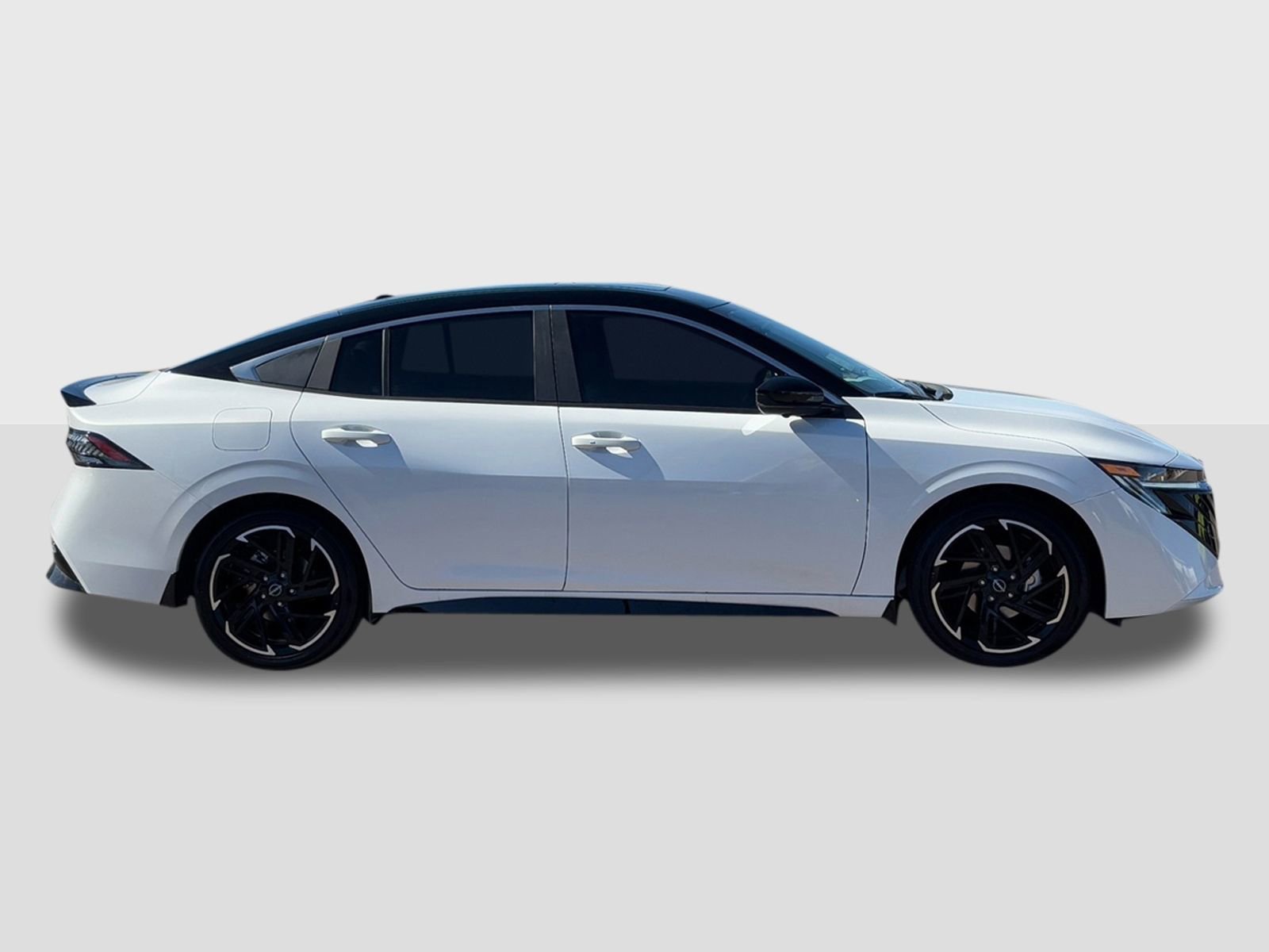 New 2026 Nissan Sentra SR w/ SR Premium Package image 6