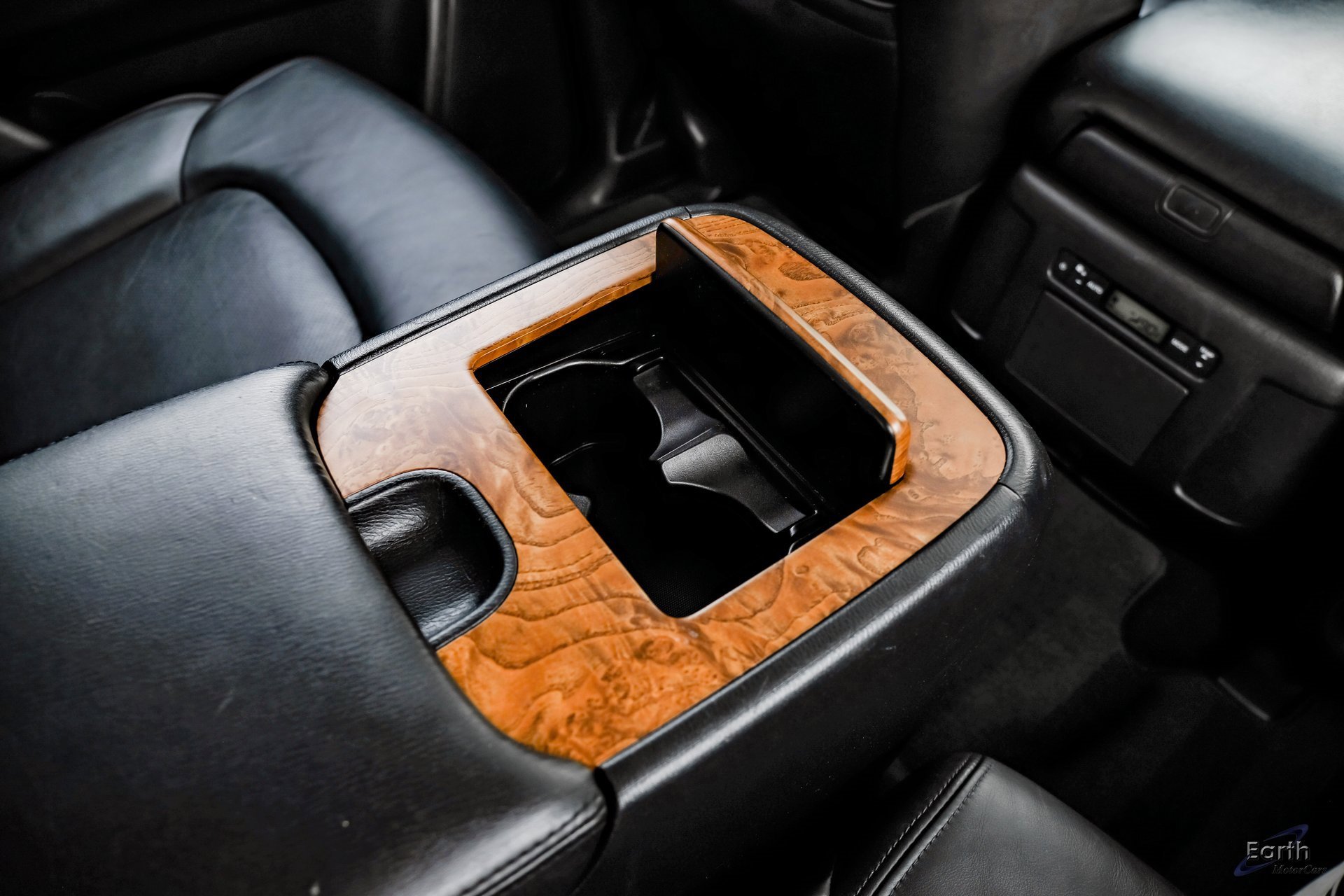 Used 2021 Nissan Armada SL w/ Captain's Chairs Package image 75