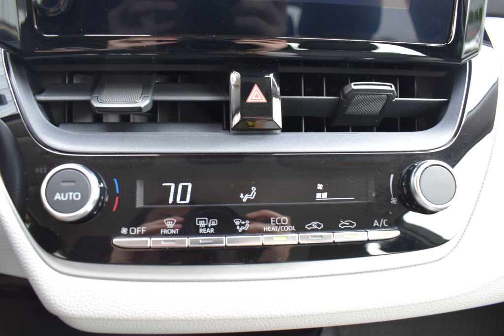 Certified 2026 Toyota Corolla LE FWD image 12