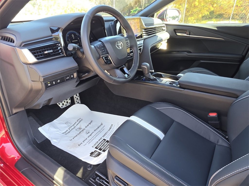 Used 2026 Toyota Camry SE image 25
