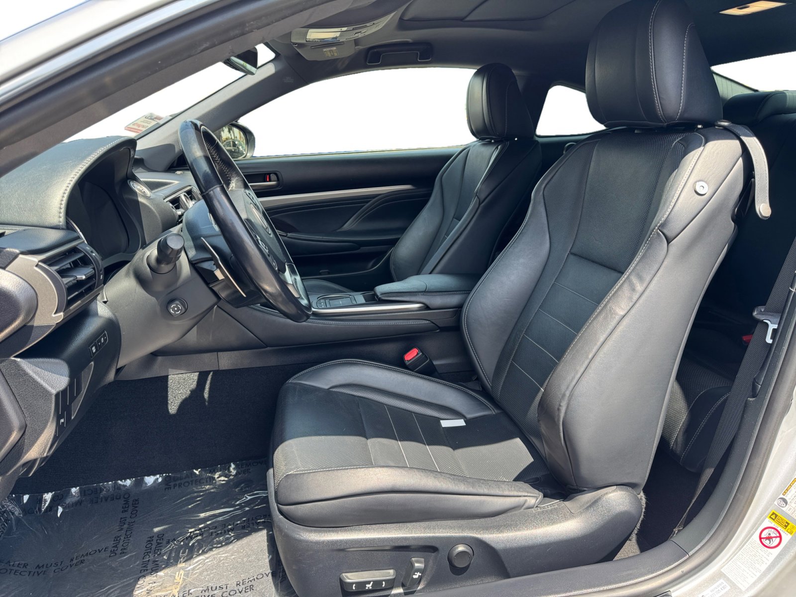 Used 2015 Lexus RC 350 w/ Luxury Package RWD image 9