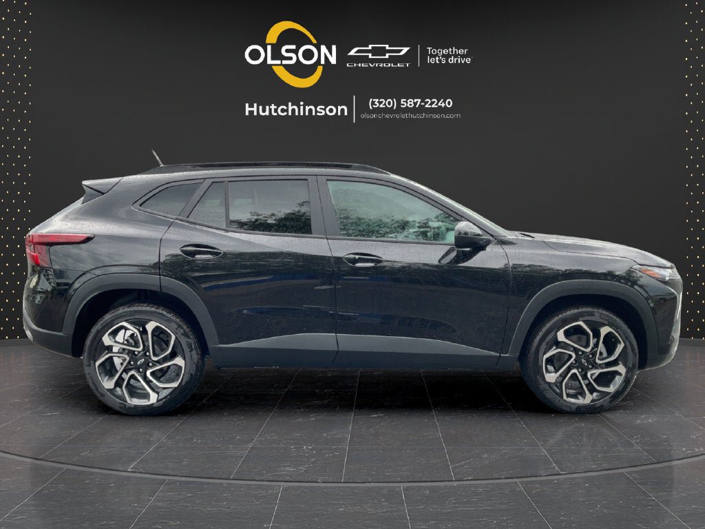 New 2026 Chevrolet Trax RS w/ Driver Confidence Package FWD image 12