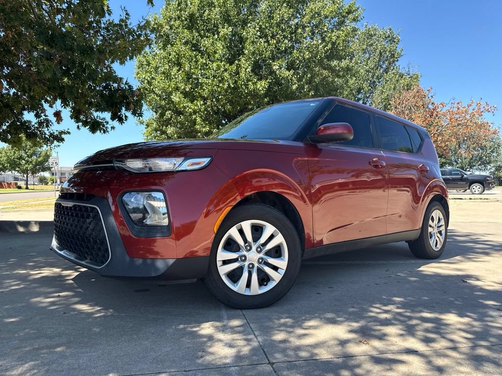 Used 2021 Kia Soul LX FWD image 2