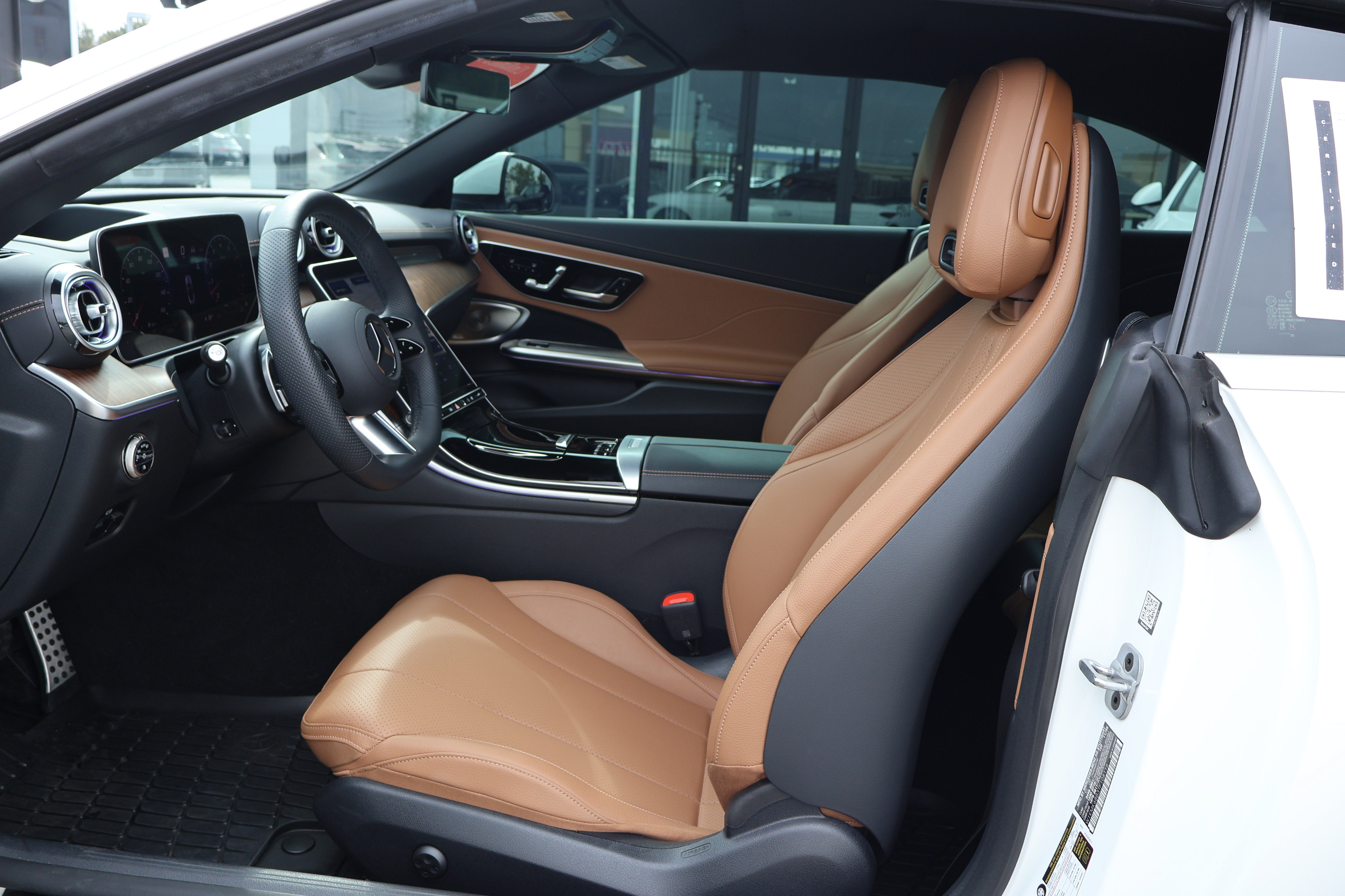 Certified 2026 Mercedes-Benz CLE 450 4MATIC Cabriolet image 15