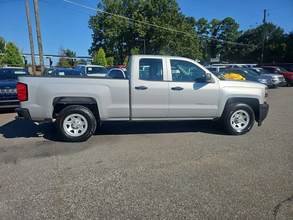 Used 2015 Chevrolet Silverado 1500 W/T w/ Trailering Package RWD image 9
