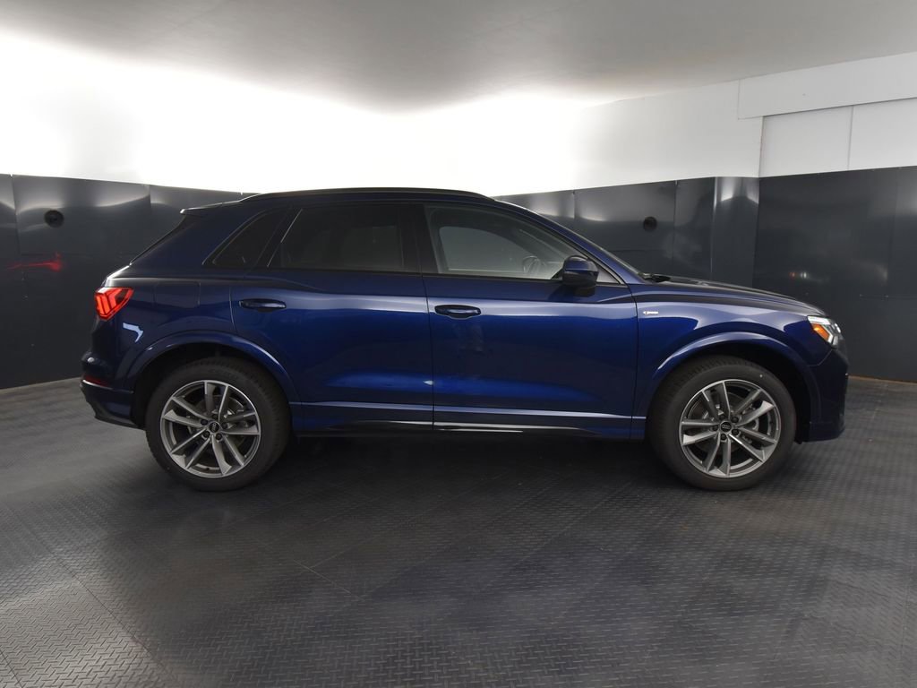 New 2025 Audi Q3 2.0T Premium image 6
