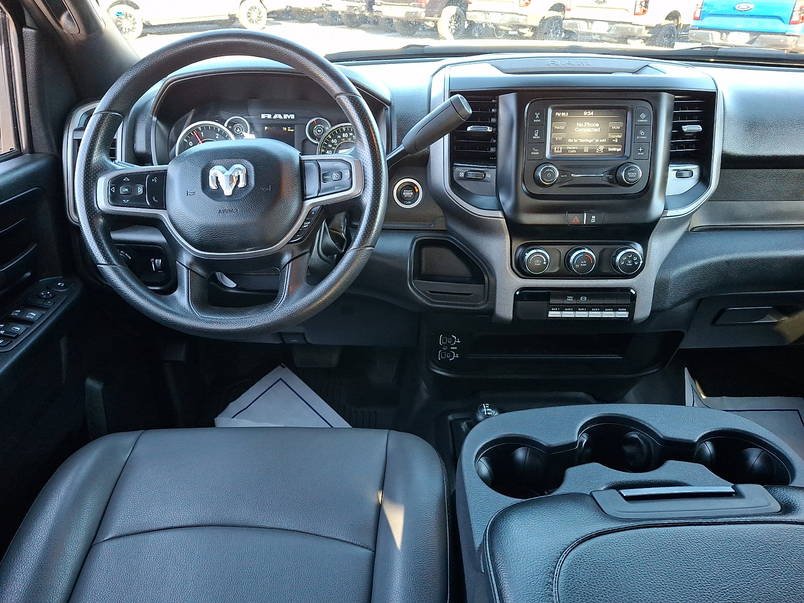 Used 2024 RAM 2500 Tradesman w/ Chrome Appearance Group image 12