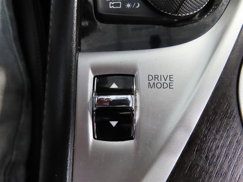 Used 2022 INFINITI Q50 Sensory image 31