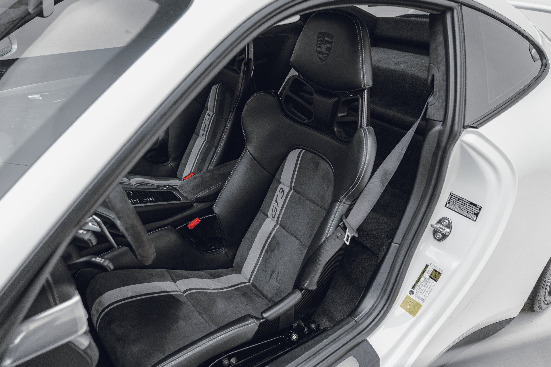 Used 2018 Porsche 911 GT3 RWD image 31