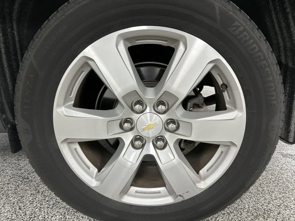 Used 2016 Chevrolet Traverse LTZ AWD/4WD image 18