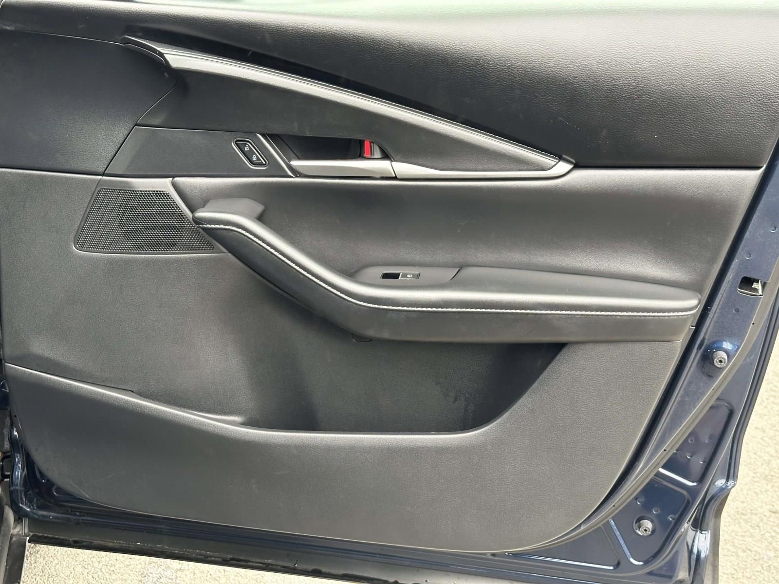 Used 2022 MAZDA CX-30 AWD 2.5 S w/ Select Package image 27