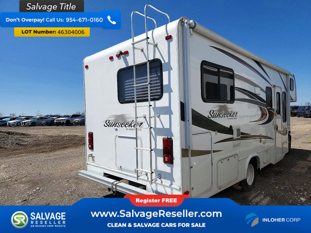 Used 2013 Ford E-450 and Econoline 450 Super Duty w/ Motorhome Prep Pkg RWD image 5