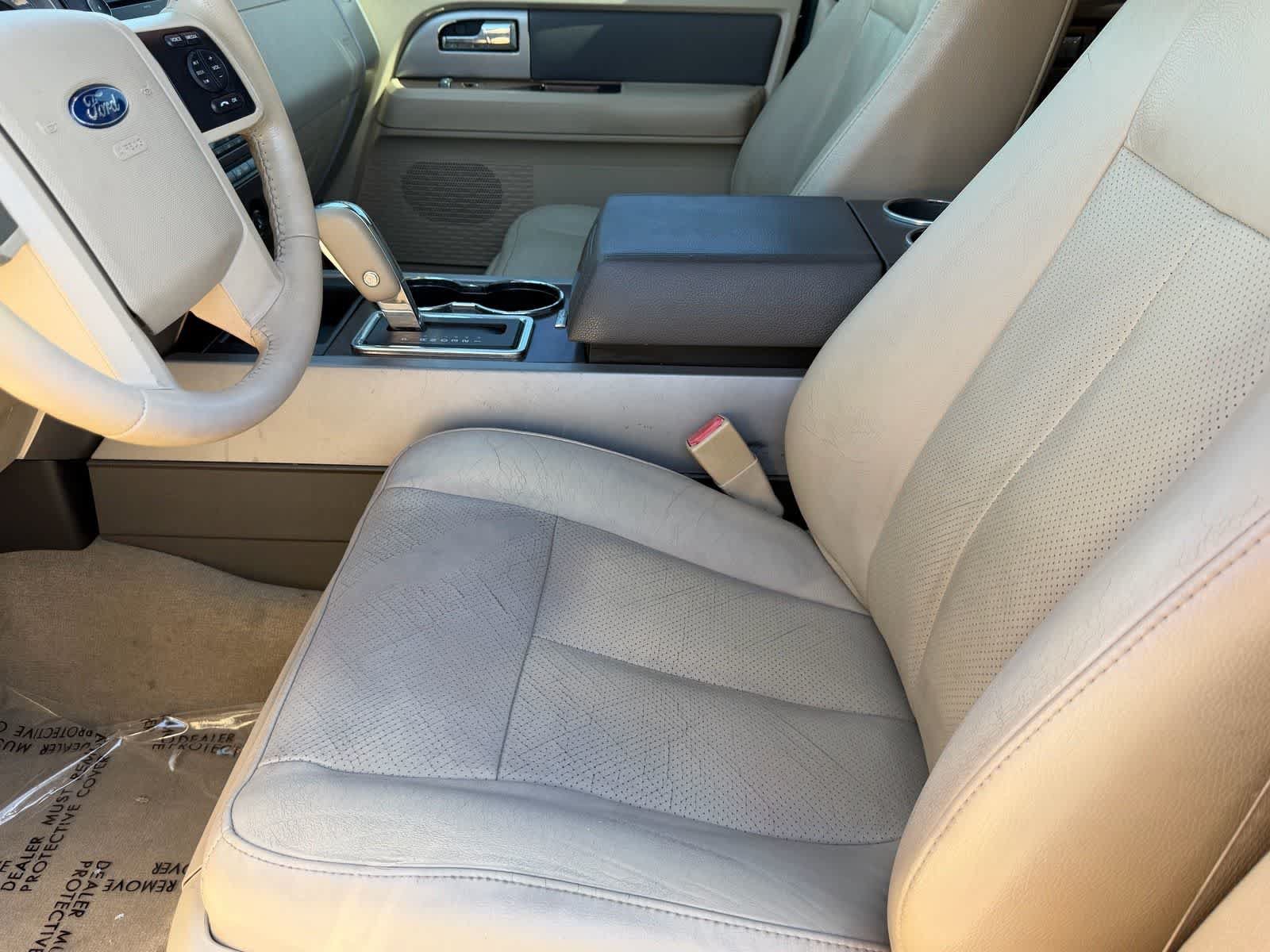 Used 2012 Ford Expedition XLT AWD/4WD image 19