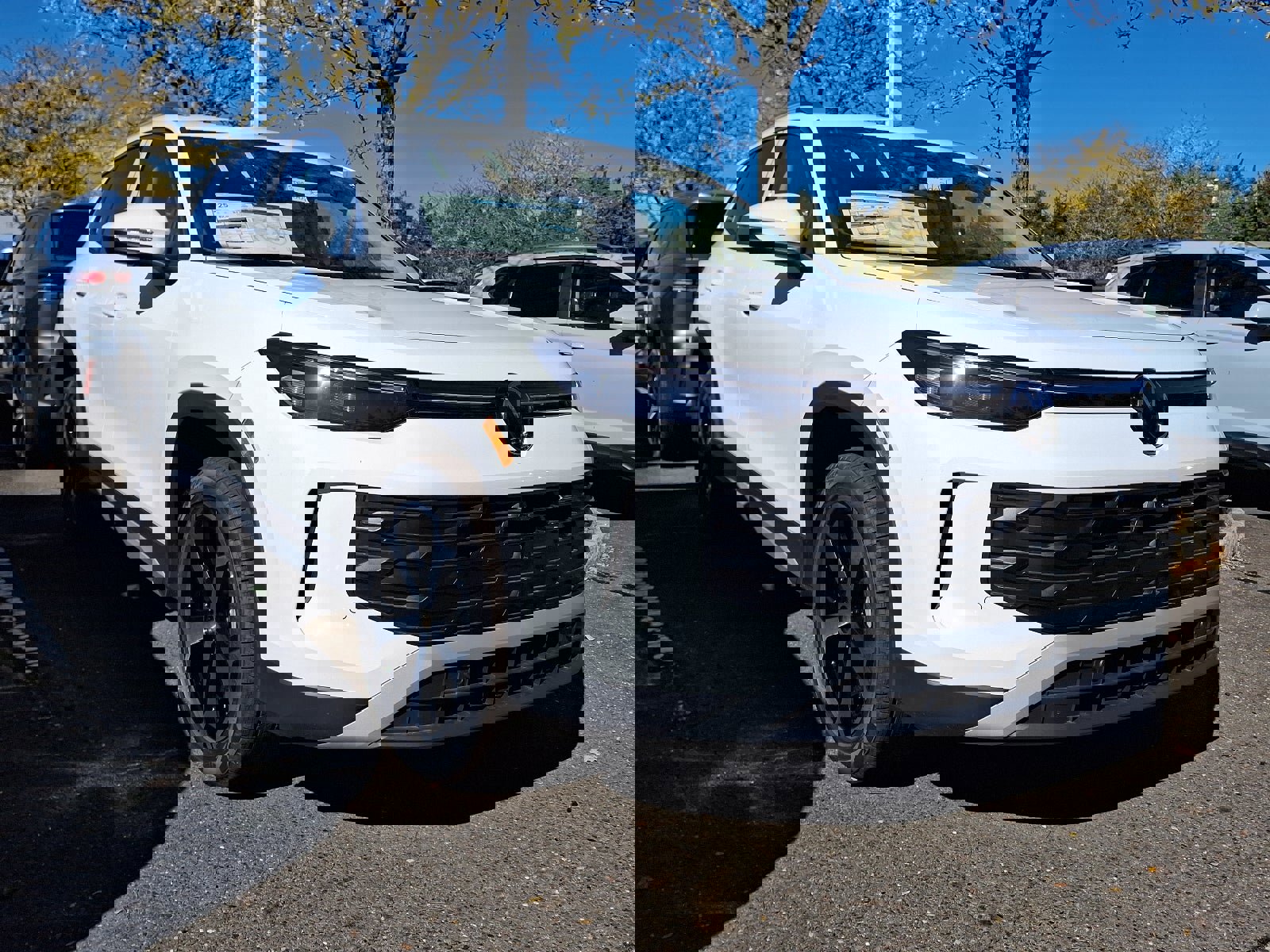 New 2026 Volkswagen Tiguan SE image 1