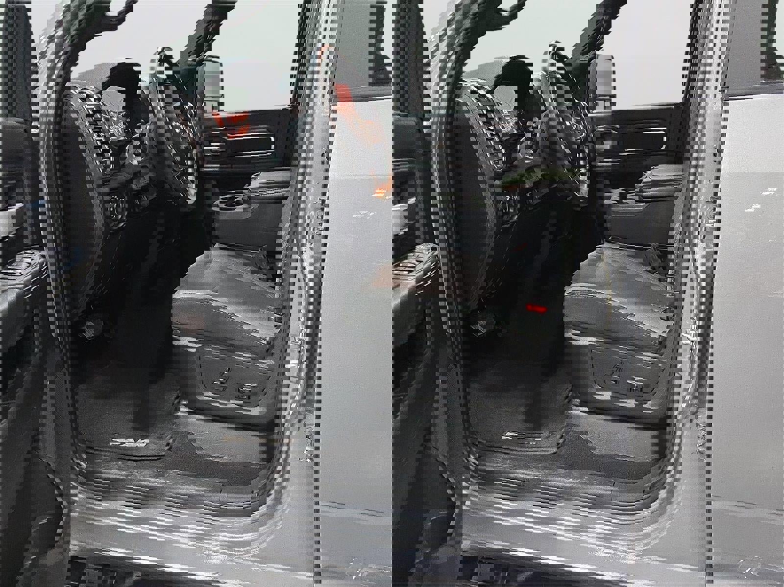 Used 2024 RAM 2500 Big Horn w/ Bed Utility Group image 8