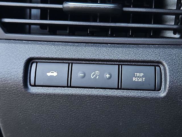 Certified 2023 Nissan Altima 2.5 SV FWD image 25