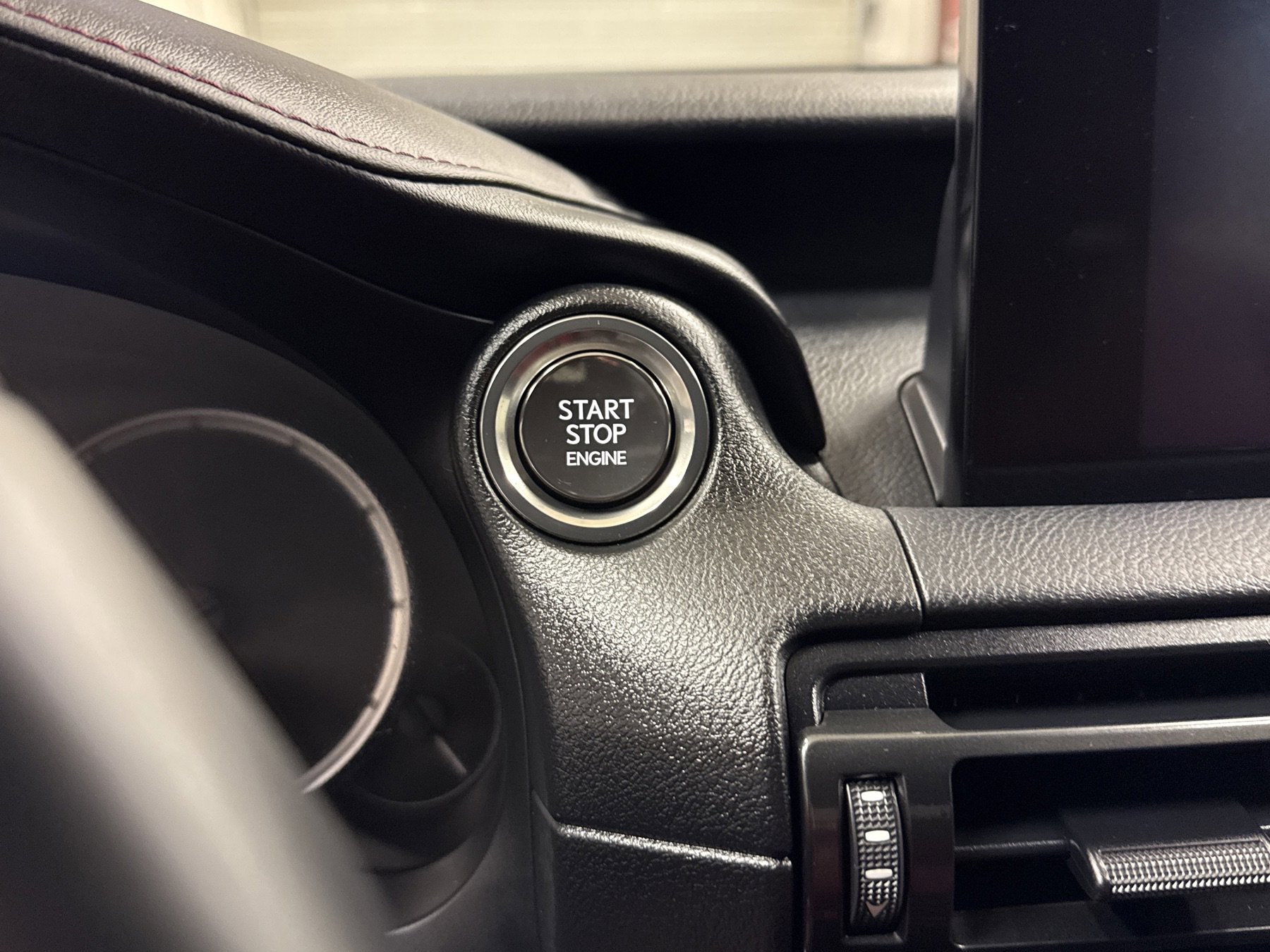 Used 2025 Lexus IS 300 F Sport image 13