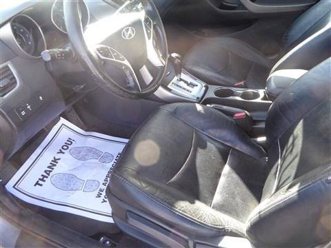 Used 2012 Hyundai Elantra Limited image 16