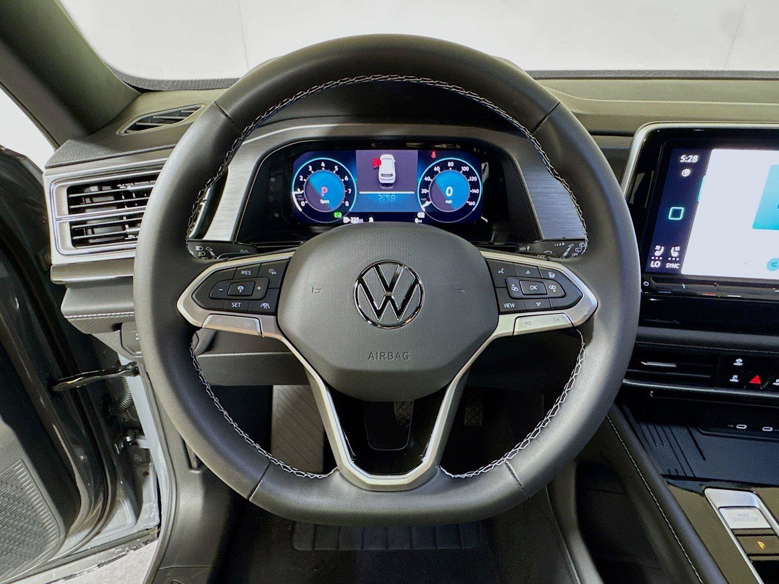 New 2026 Volkswagen Atlas Cross Sport SE FWD image 6