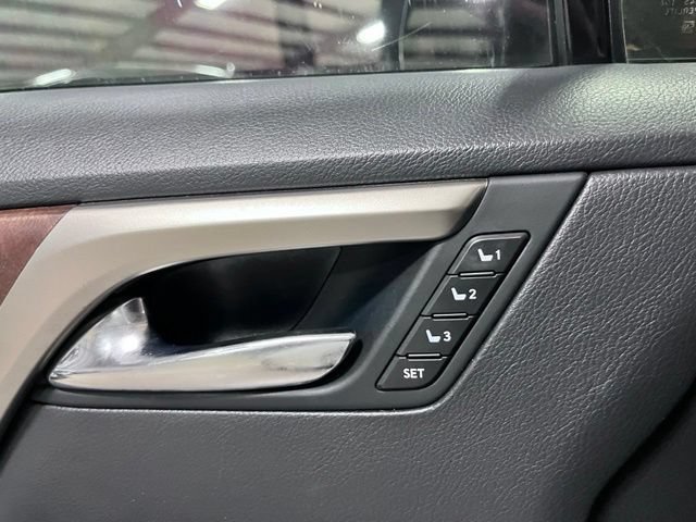 Used 2022 Lexus RX 350L FWD w/ Premium Package image 23