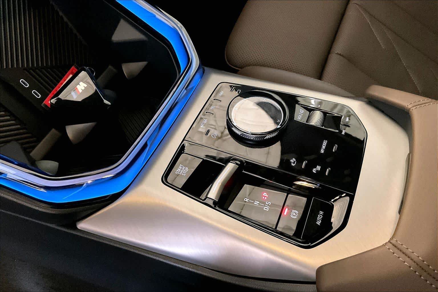 New 2026 BMW X3 xDrive30i w/ Premium Package AWD/4WD image 7