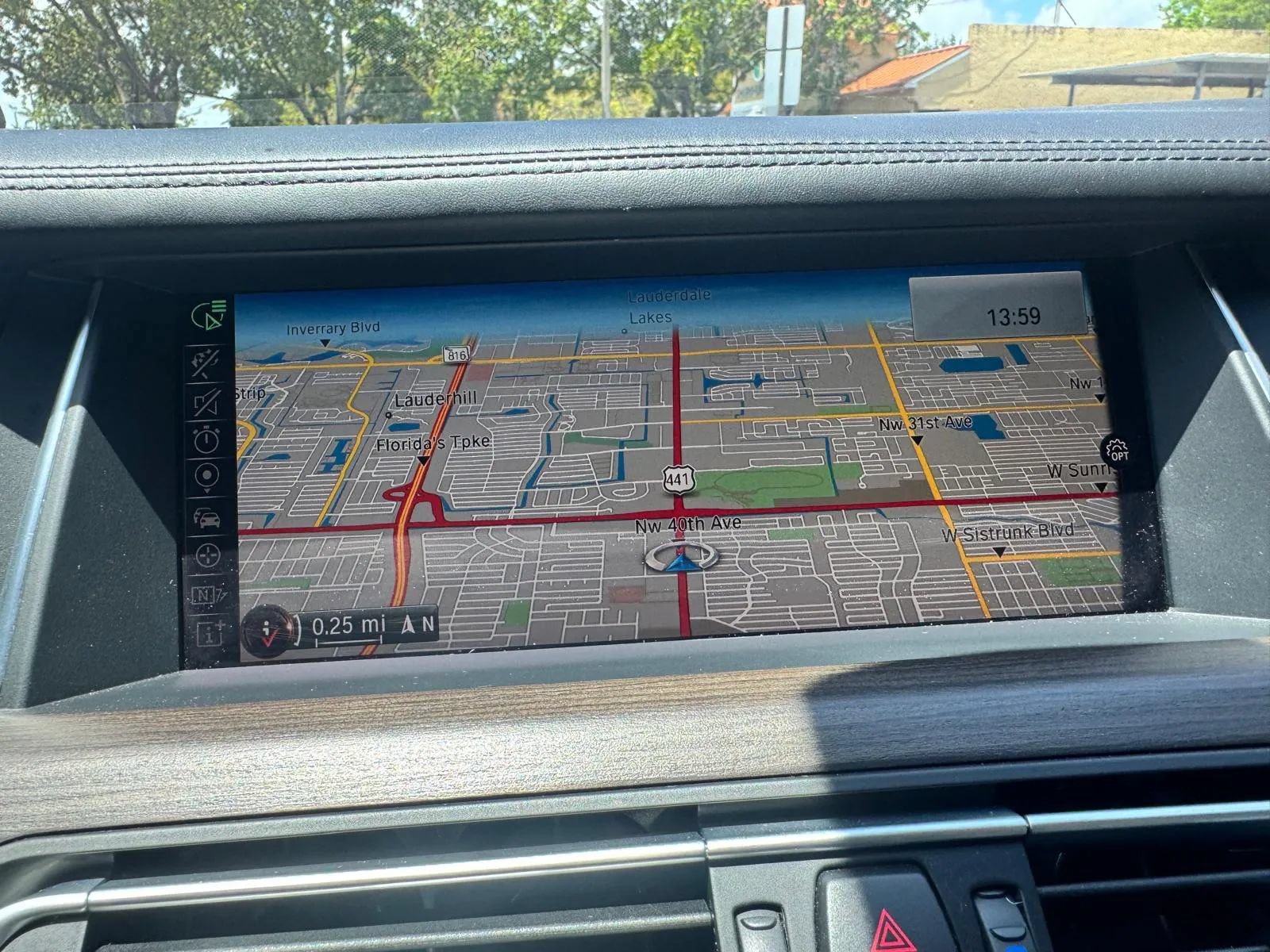 Used 2015 BMW 750i RWD image 30