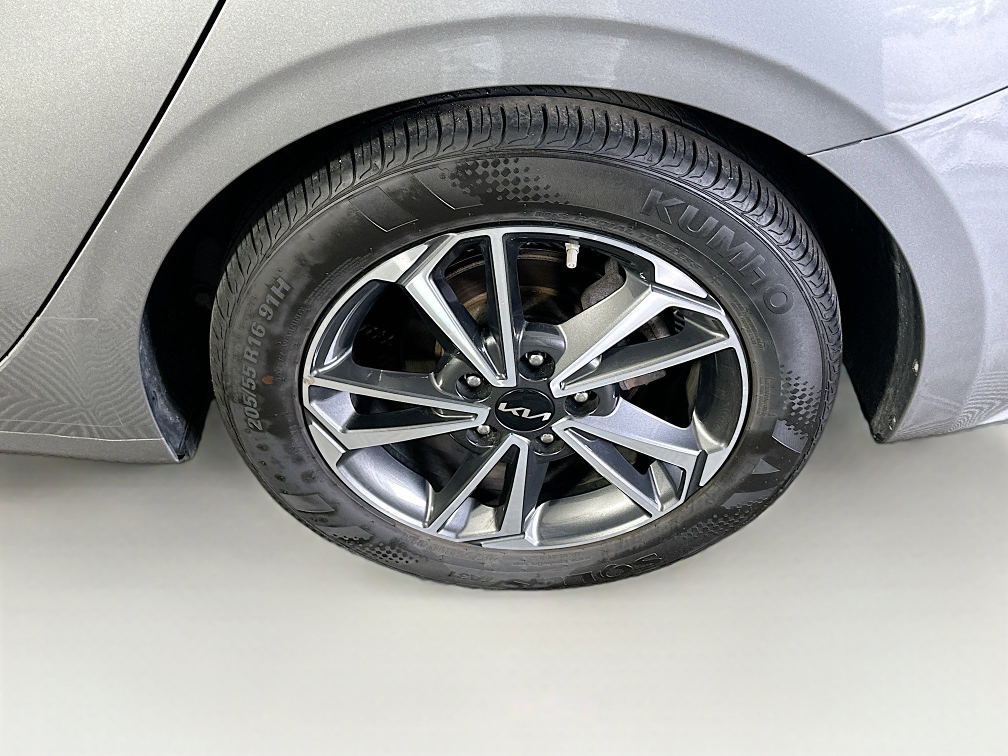 Used 2022 Kia Forte LXS image 11