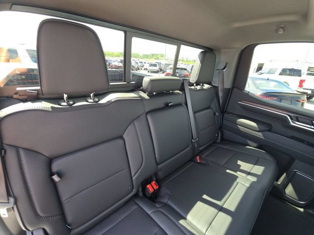 Used 2026 GMC Sierra 1500 Denali w/ Technology Package AWD/4WD image 15