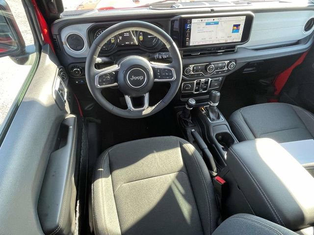 Used 2025 Jeep Wrangler Sahara 4xe w/ Safety Group image 13